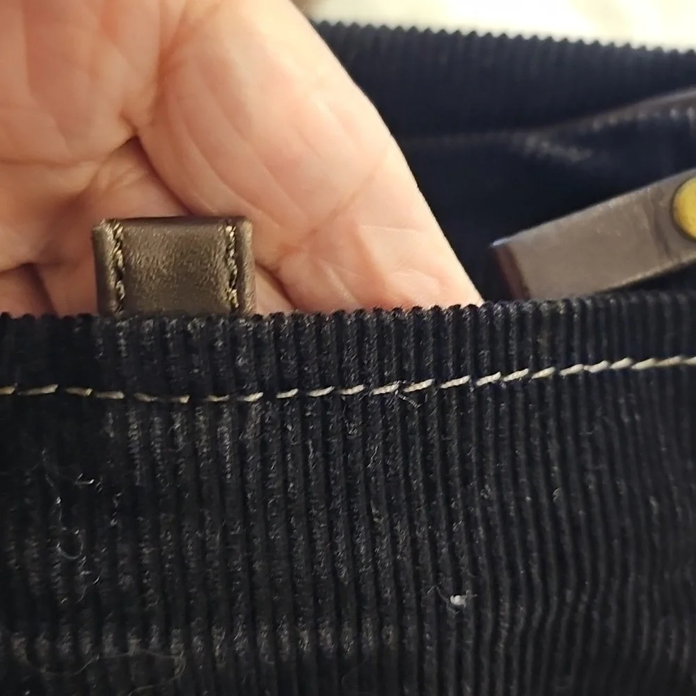 Nine West Black Corduroy Messenger Bag with Brown Trim.‎ Crossbody
